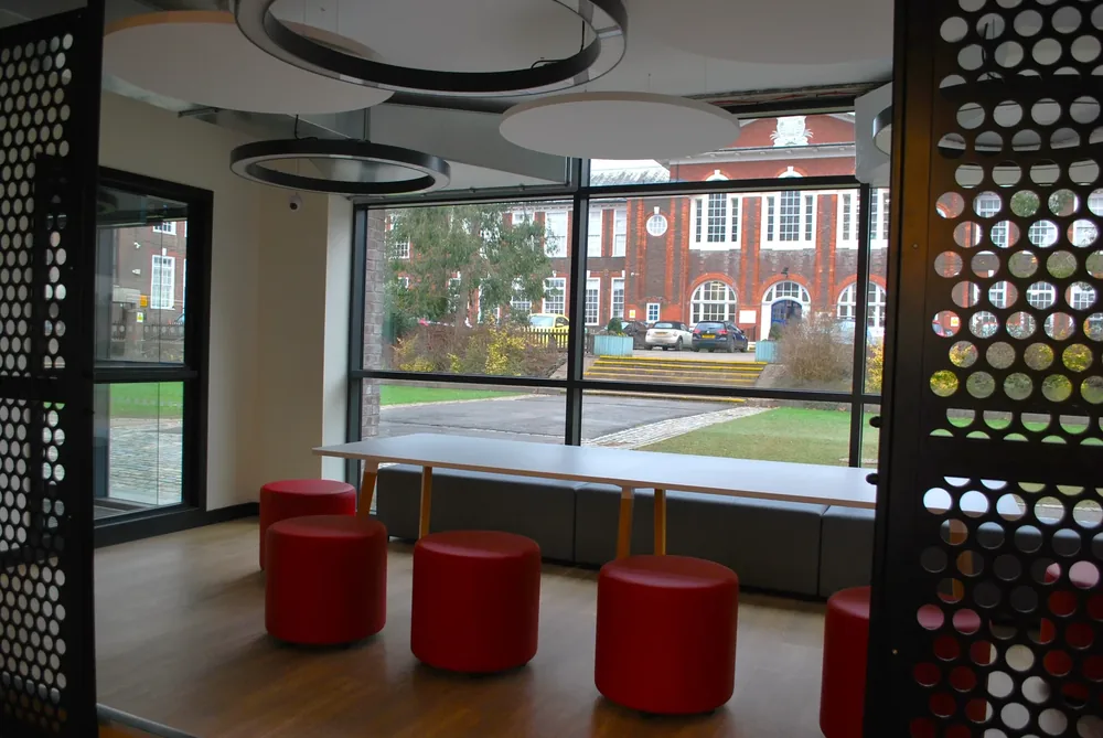 Breakout zone circular pendant luminaires